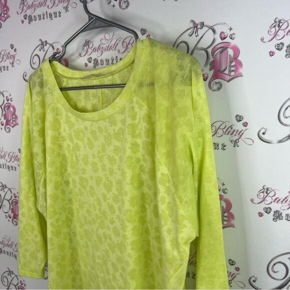 RACHEL Rachel Roy animal print cheetah leopard light neon Lime Long Sleeve Tee - Picture 4 of 9